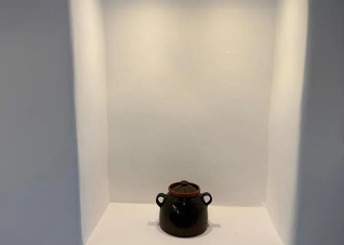 Aliprantis Naousa (Paros)